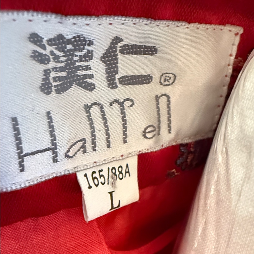 Hanren Red Jacket - Picture 2 of 6